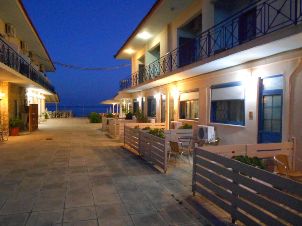 Aggelos Hotel Agios Andreas  Dış mekan fotoğraf